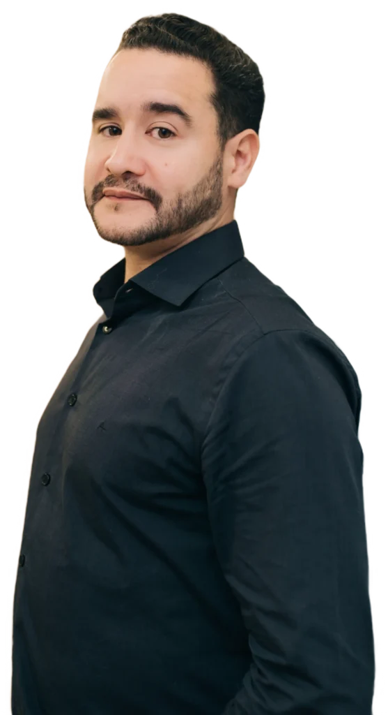 Dr Moises Luna